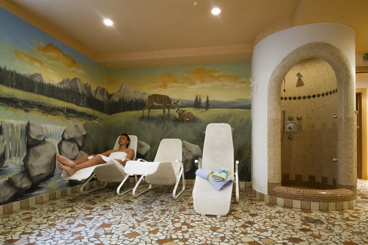 Ziano di Fiemme Hotel Genzianella מראה חיצוני תמונה