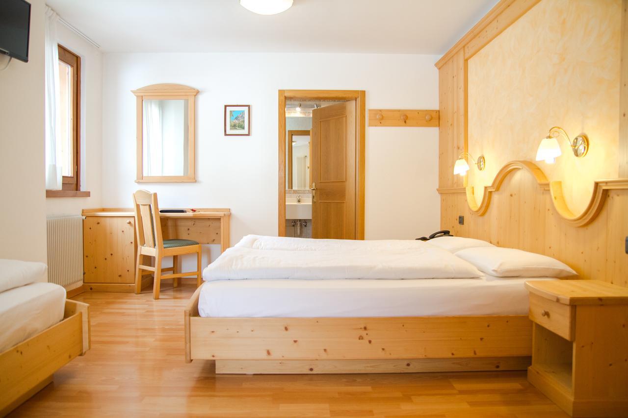Ziano di Fiemme Hotel Genzianella מראה חיצוני תמונה