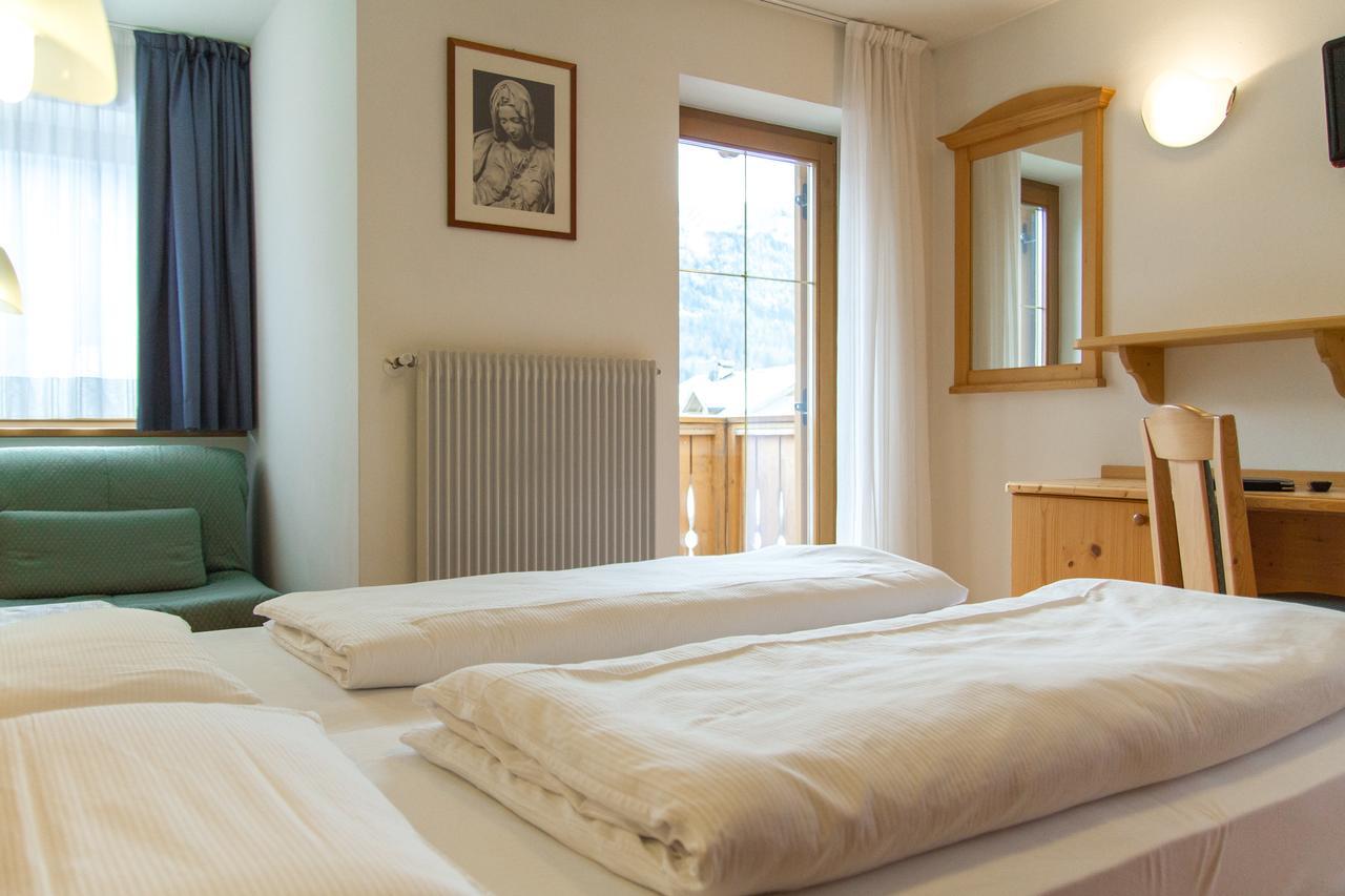 Ziano di Fiemme Hotel Genzianella מראה חיצוני תמונה