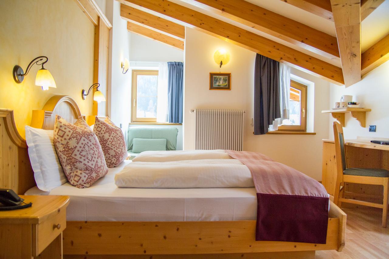Ziano di Fiemme Hotel Genzianella מראה חיצוני תמונה